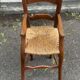 Chaise haute pour enfant en bois massif et paille, XIXème s.