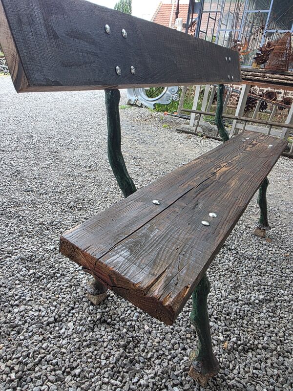 Banc de jardin en fonte assise chêne massif