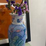 Vintage Chinese vase