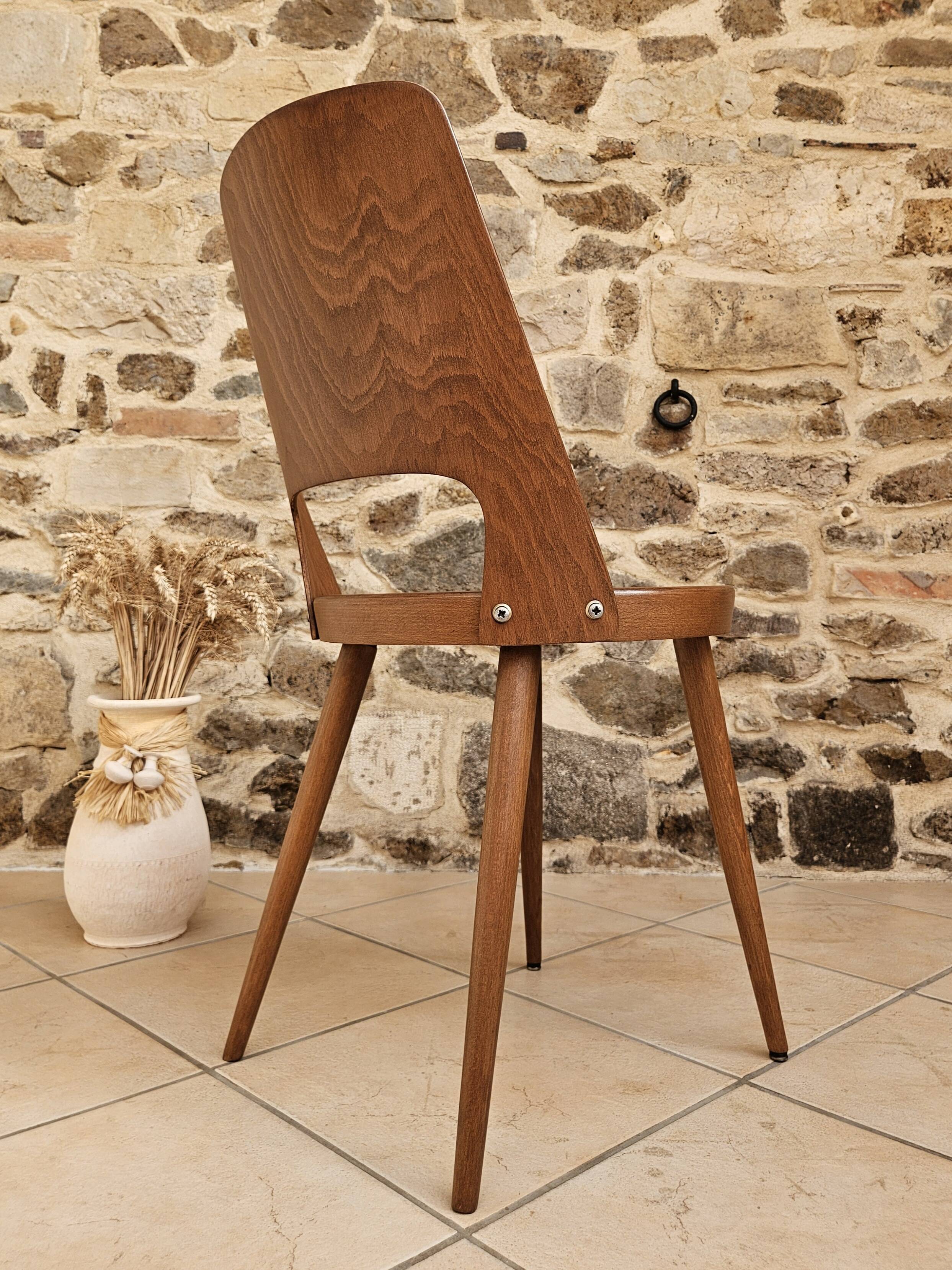 10 Baumann Mondor chairs
