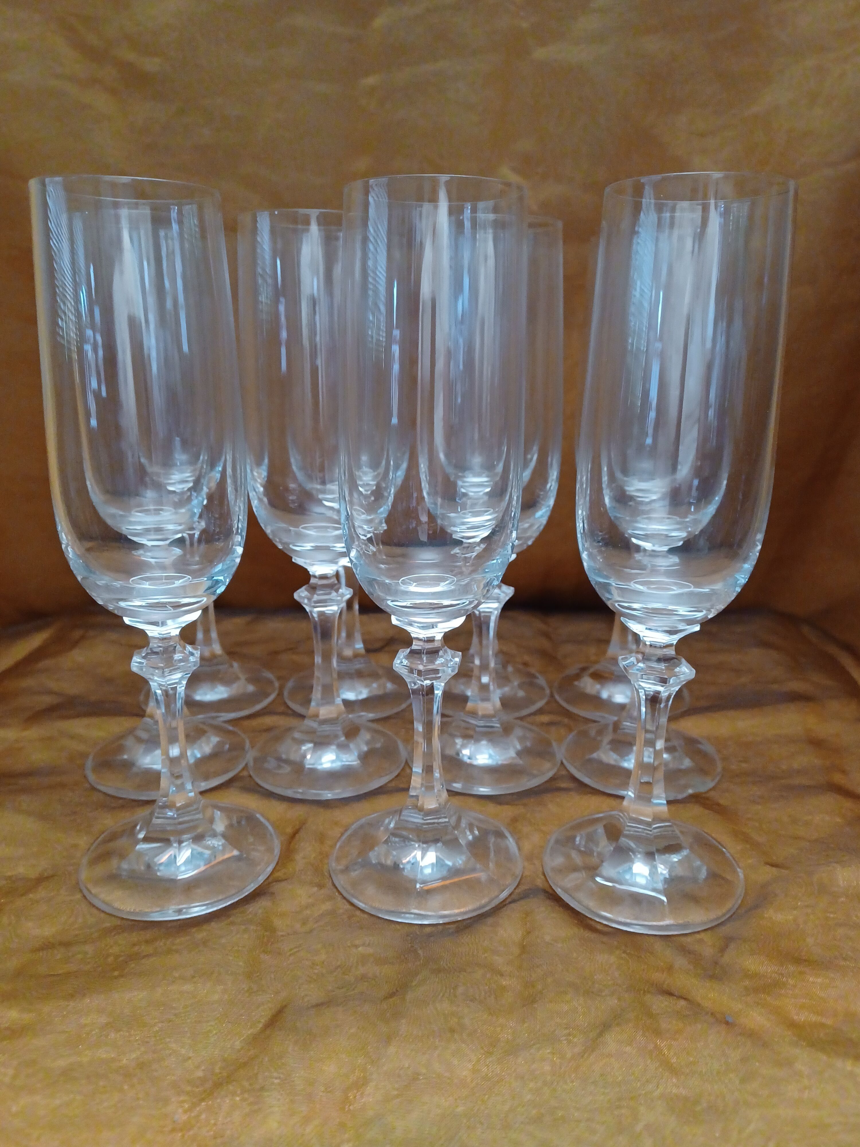 11 Champagne Crystal Flutes.