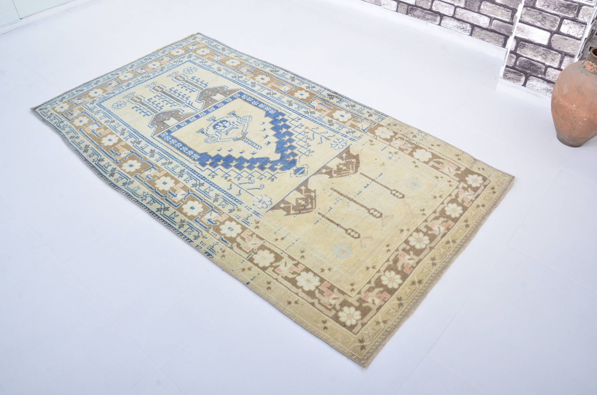 Unique Vintage Turkish Carpet sku 3082