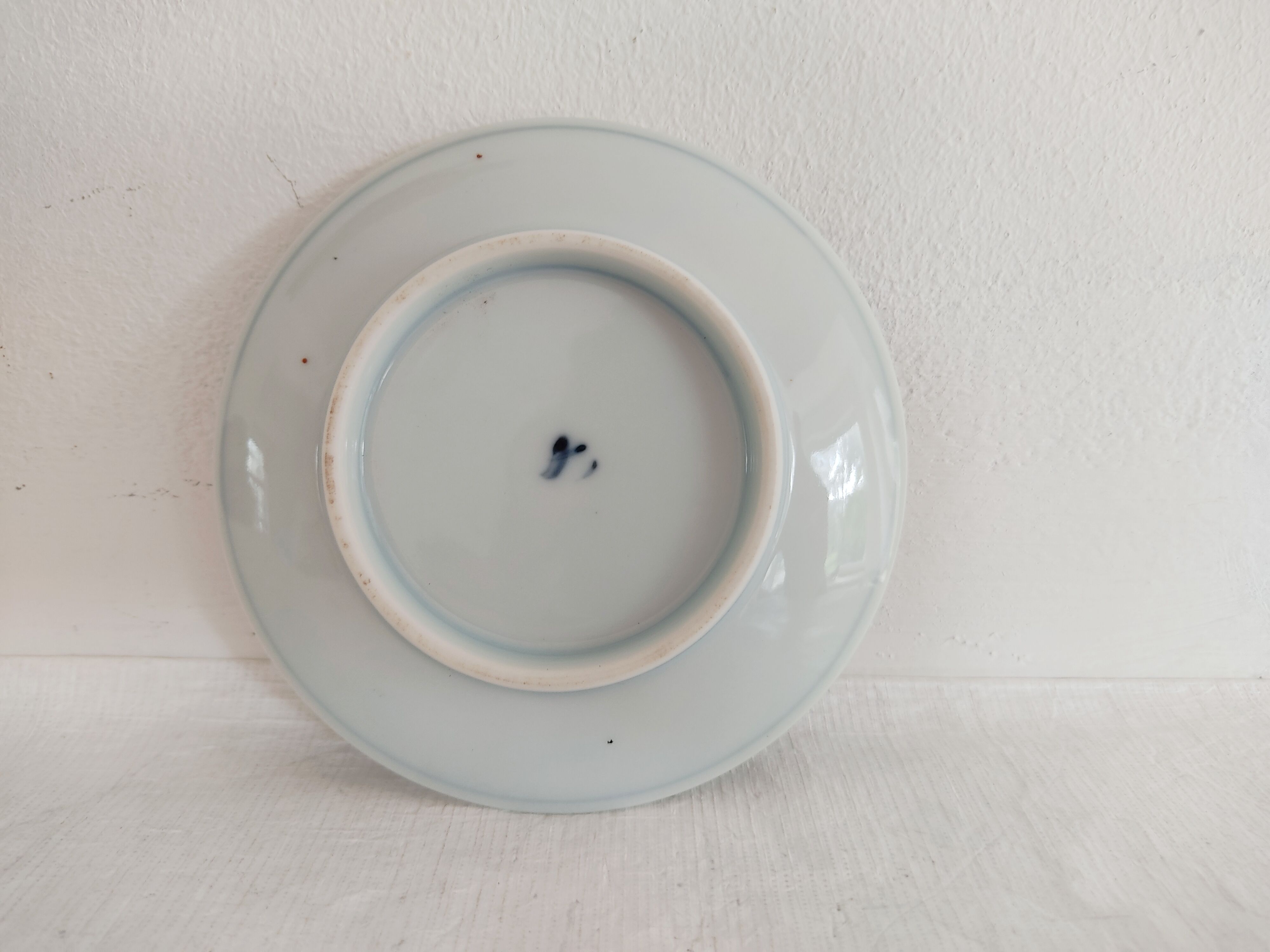 Asian saucer decoration blue white 19th century