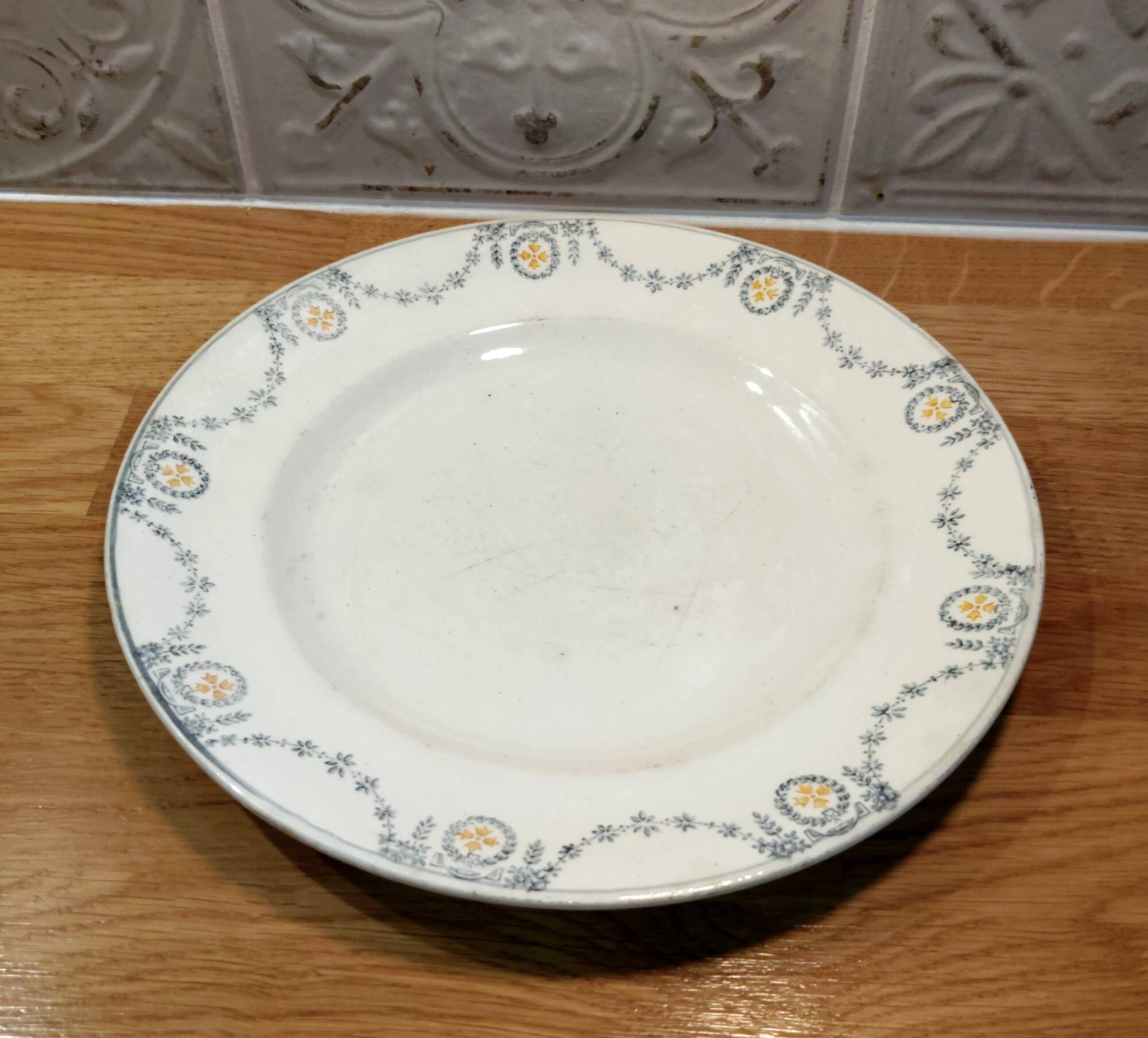 Old Flat Plate Terre de Fer Longwy Moselle - Vintage 1900 - French