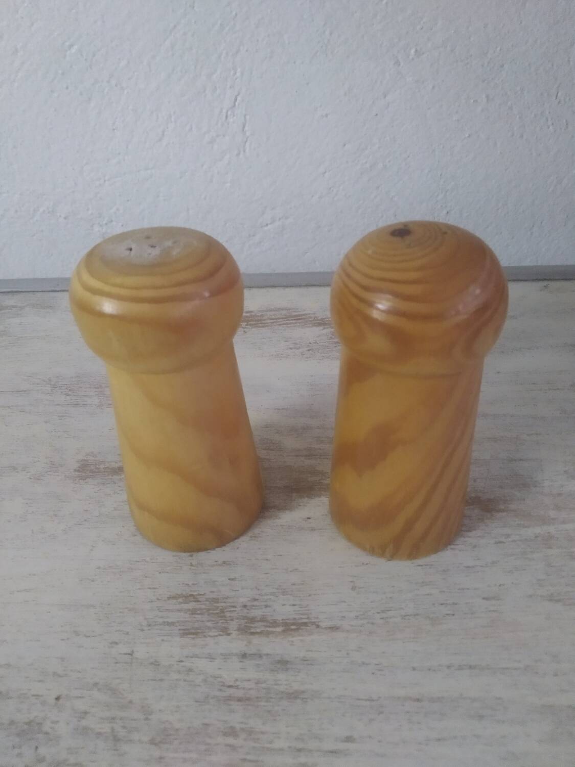 Wooden salt and pepper shaker