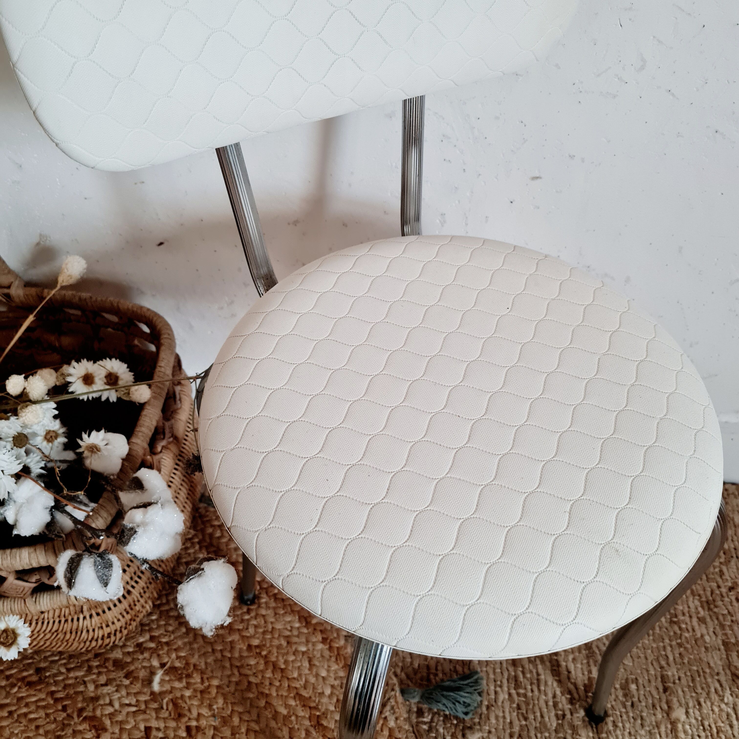 Retro 60s chair metal and white fabric