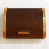 Cigarette box with wooden sliding curtain
