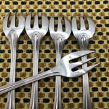 Lot de 5 fourchettes à huîtres en métal argenté Christofle, modèle Spatours