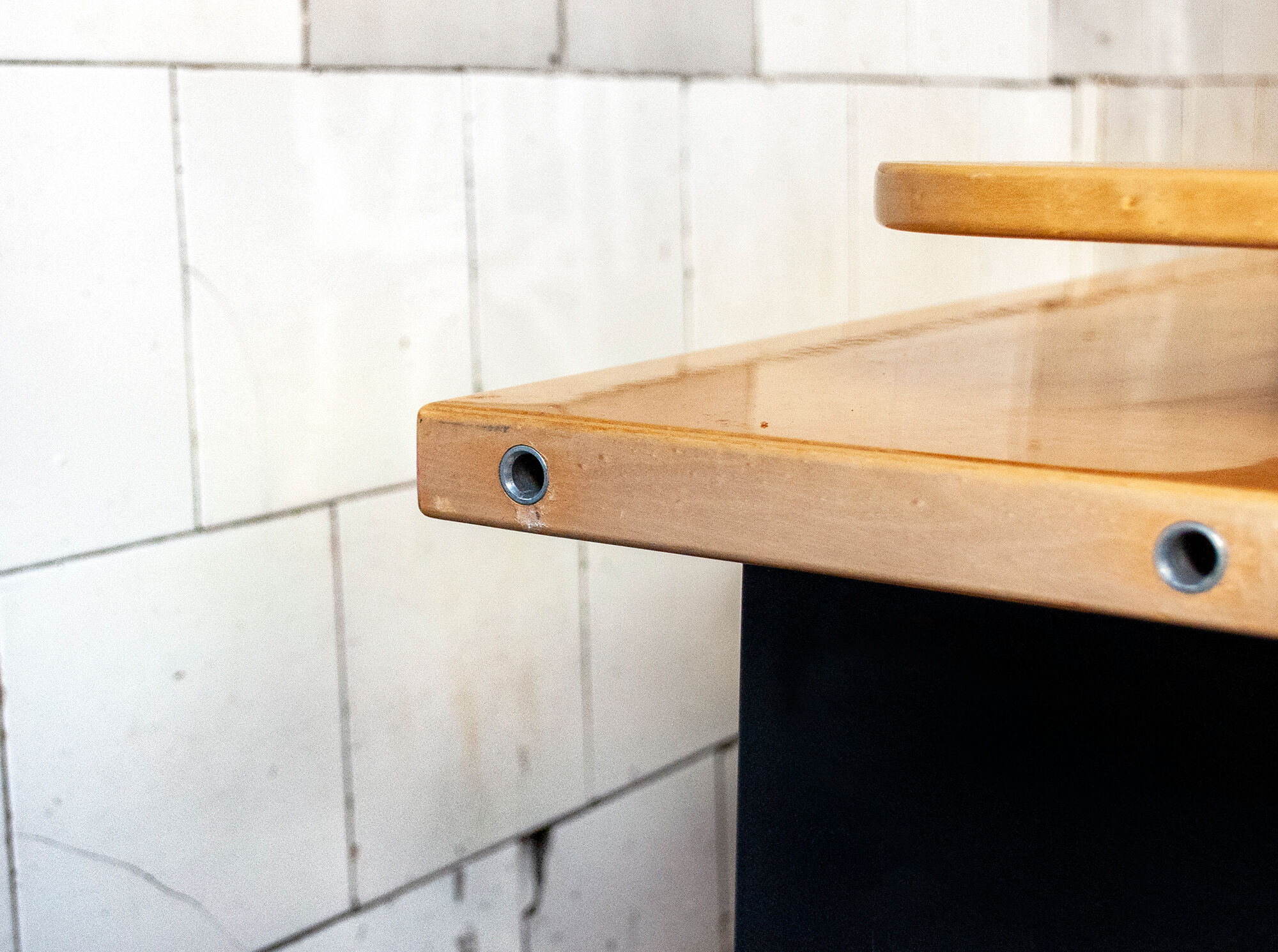 Pair of bedside tables by Giovanni Offredi for Saporiti Italia 1970s