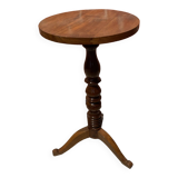 Wooden pedestal table