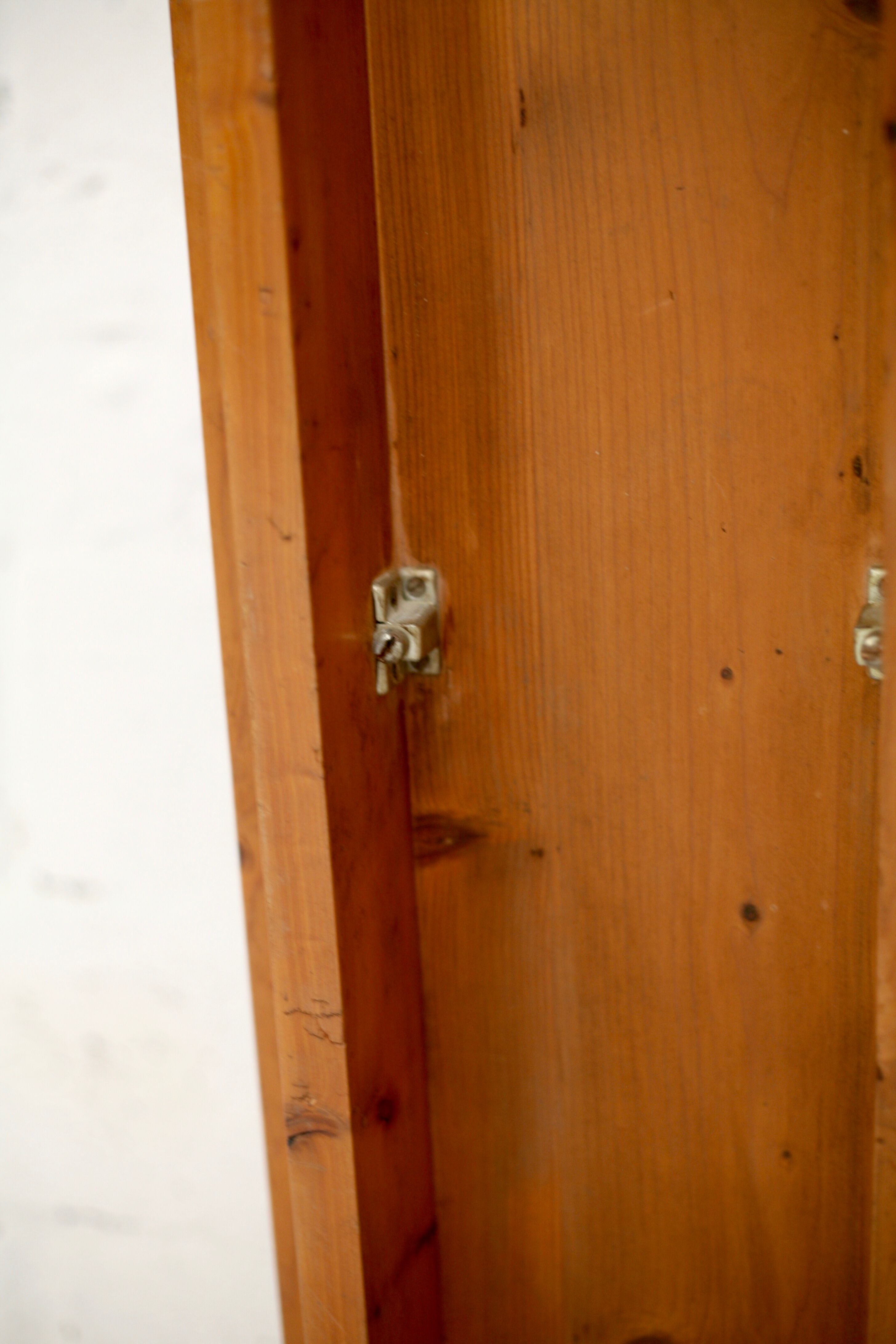 Pair of brutalist benches. Wood. France. Circa 1960.