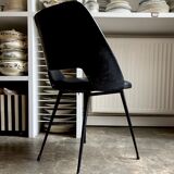 Chair in black faux leather