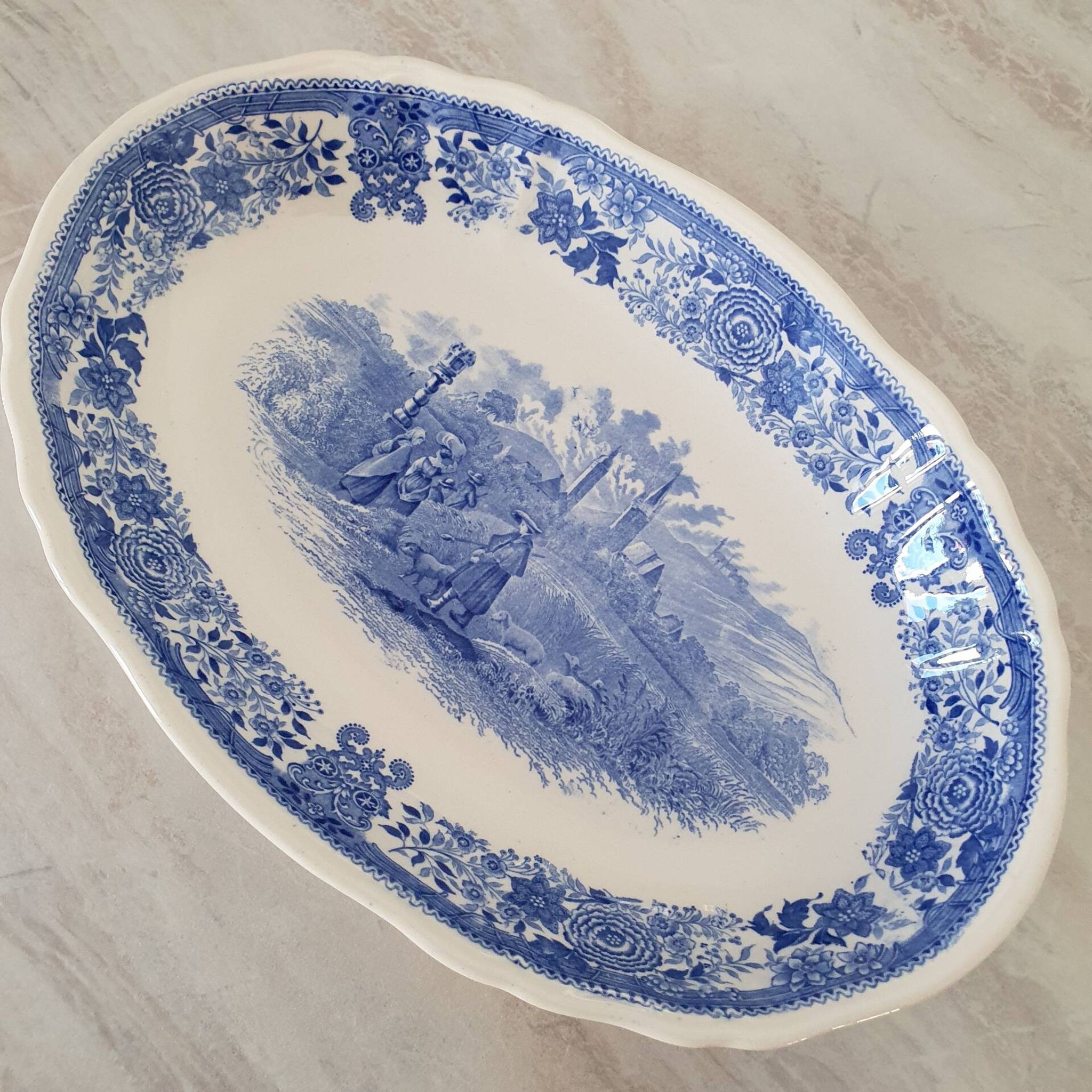 Villeroy & Boch collection Burgenland / Grand serving dish / porcelain