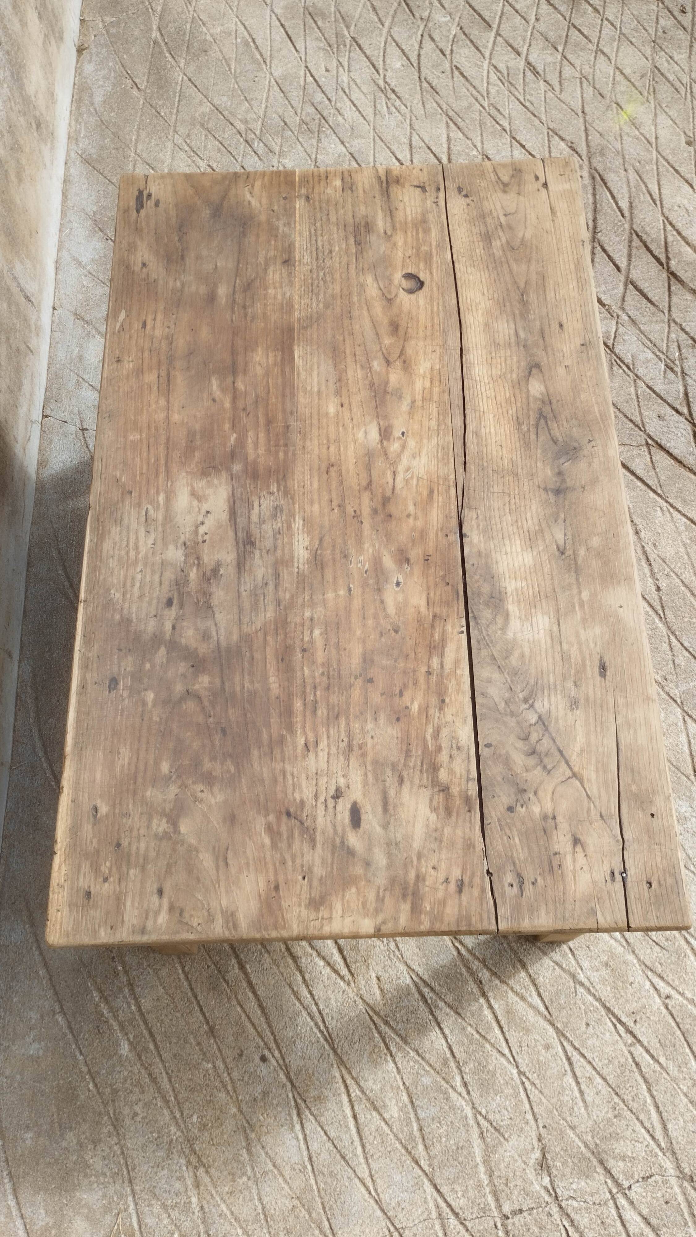 Table basse de ferme