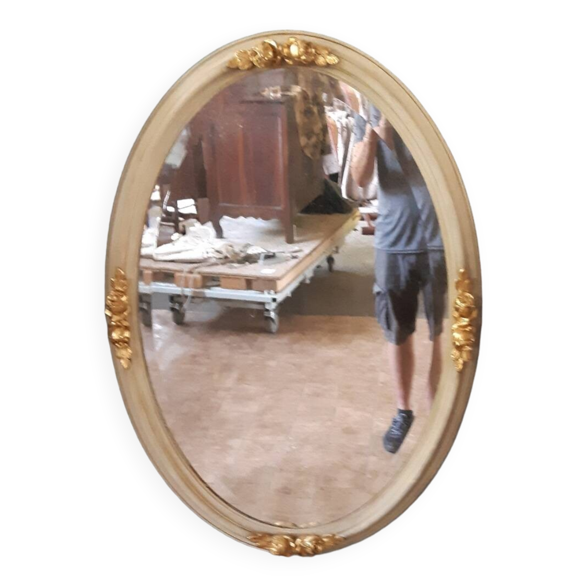 White and gold oval mirror 101X70