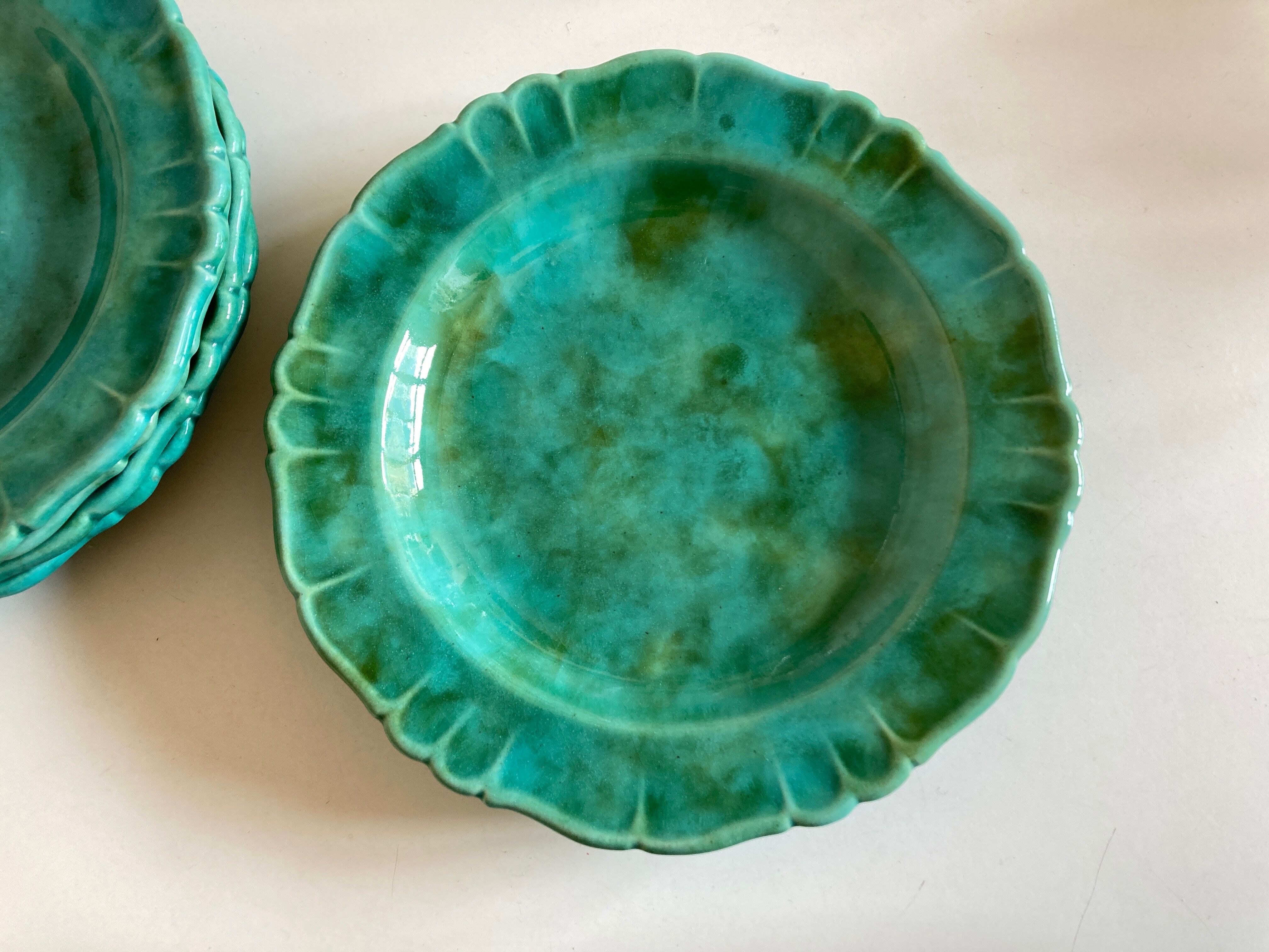 Set of 6 plates in glazed earth with godrons 1960