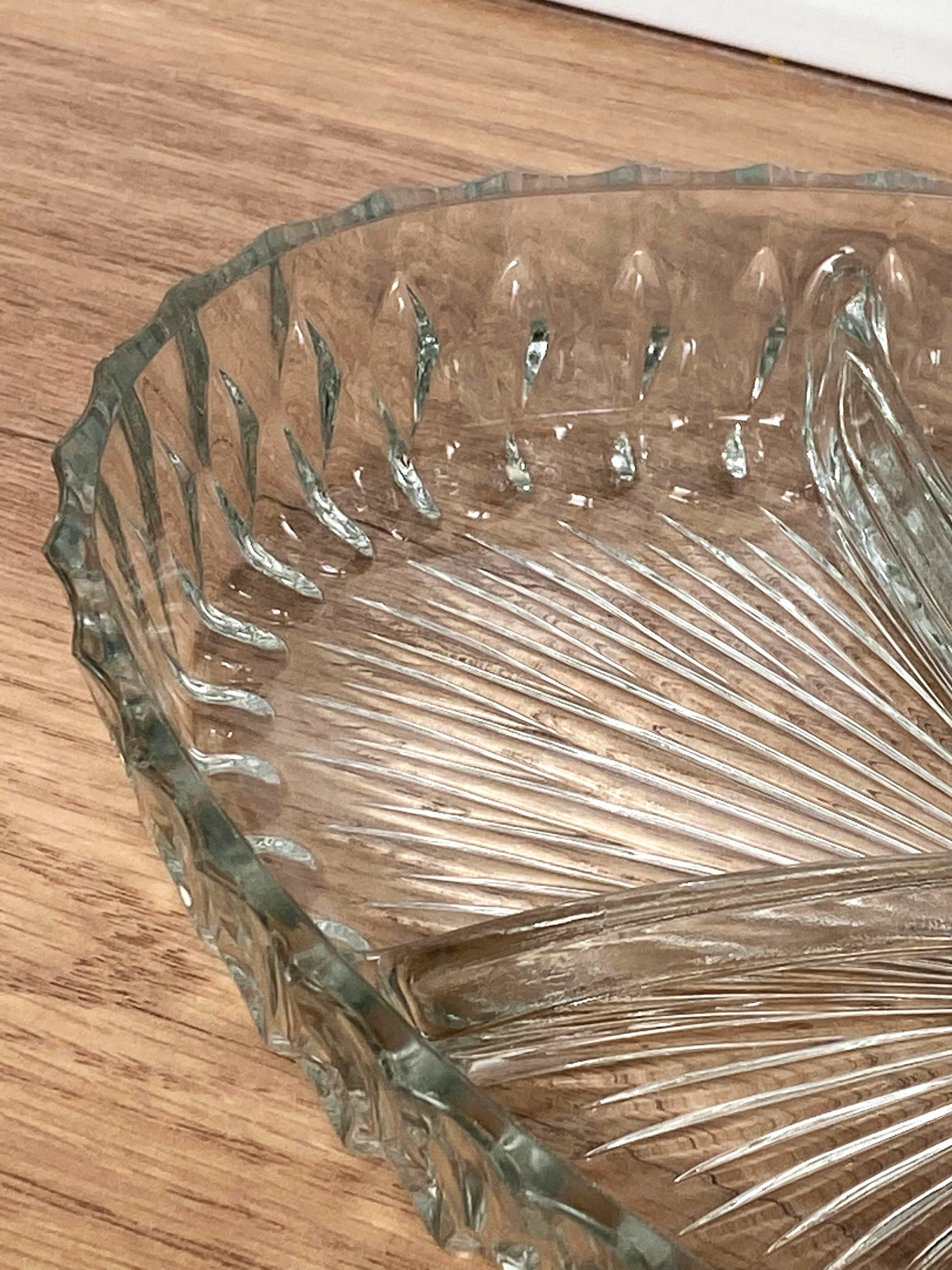 Aperitif dish with glass compartments