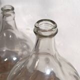Demijohns anciens en verre (c.1920). Ensemble de 2 pièces