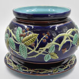 Cover-pot decor of murals in majolica Sarreguemines Majolica earthenware