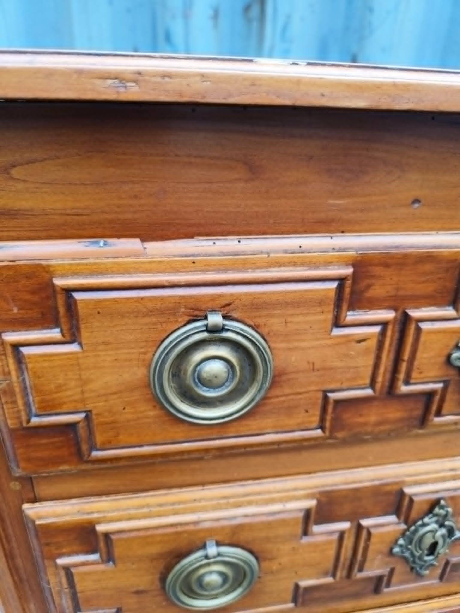 Commode Transition Louis XV - Louis XVI