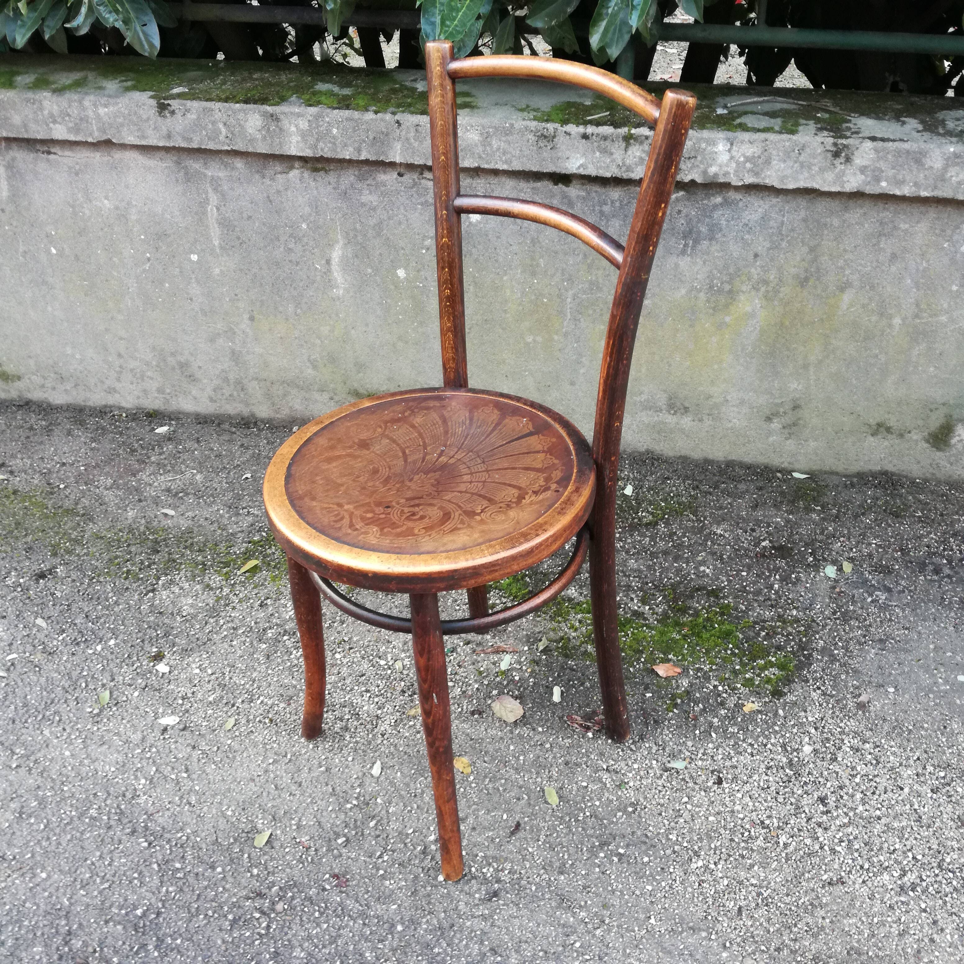Bistro chair by Thonet from 1900