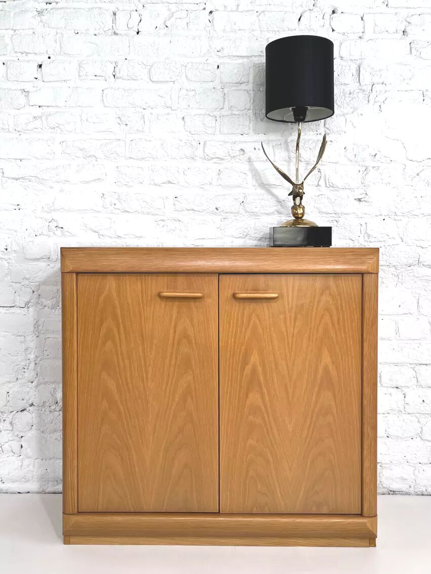 Wooden buffet storage unit