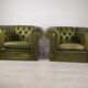 Paire de fauteuils Chesterfield cuir vert