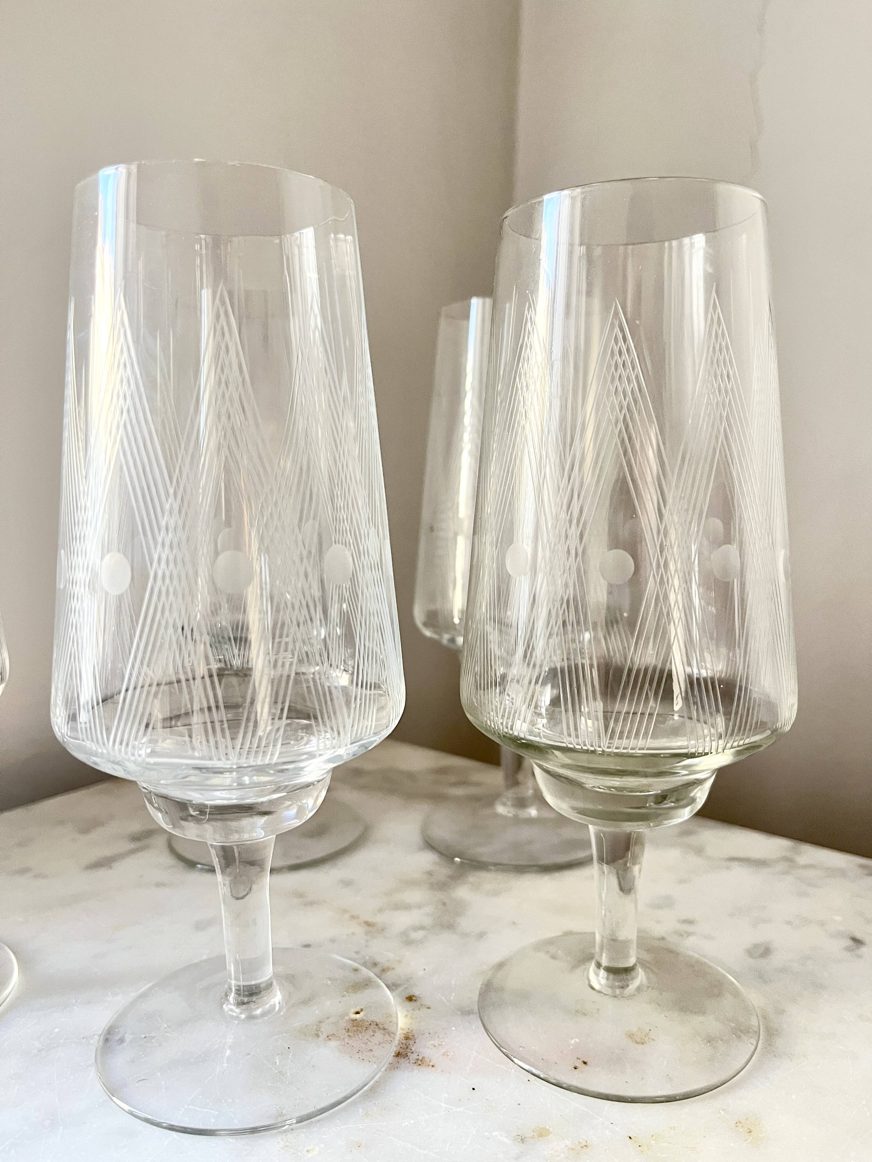 Vintage Set of 6 Etched Crystal Glasses for Wine or Cocktail,  1960s Mid-Ce