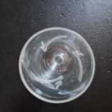 Port decanter and its 6 glasses