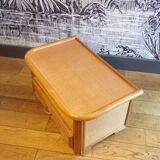 Meuble d'appoint vintage en rotin