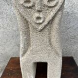 Anthropomorphic stone table lamp brutalised by Albert Tormos.