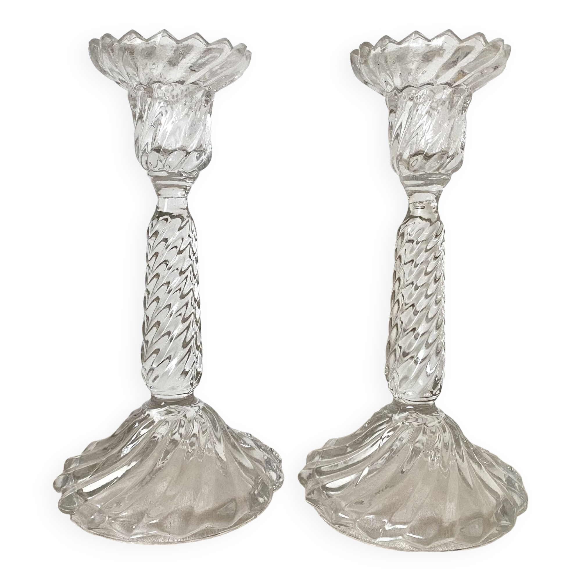Paire de bougeoirs en verre moulé - années 60