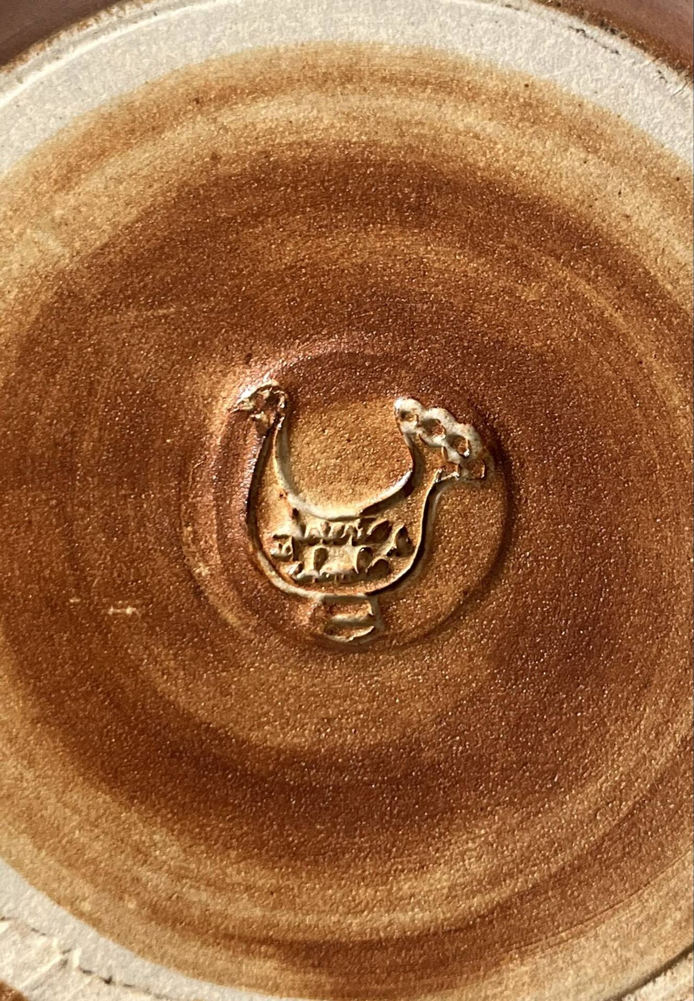 8 assiettes poterie de la colombe