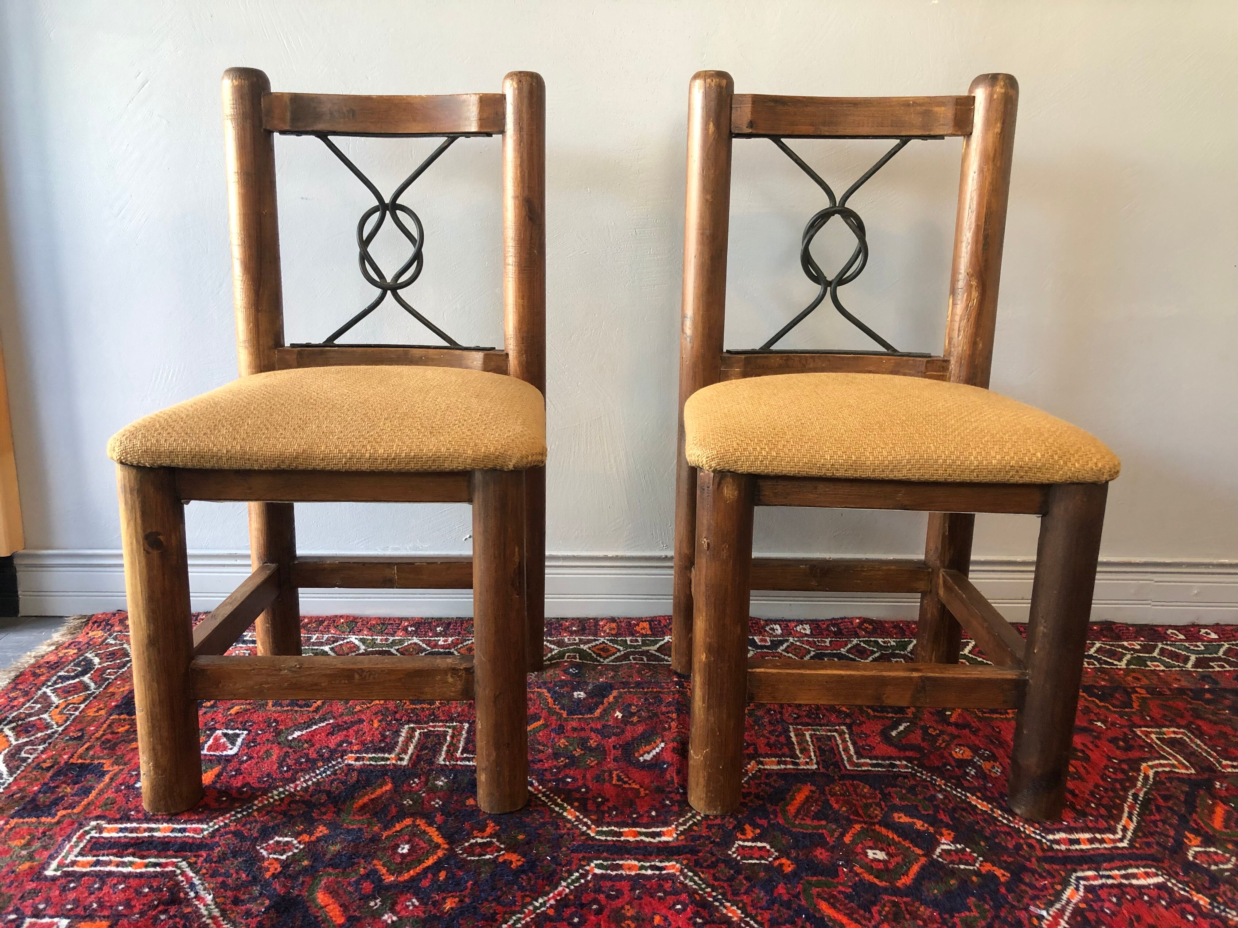 Duo of chairs brutalist style