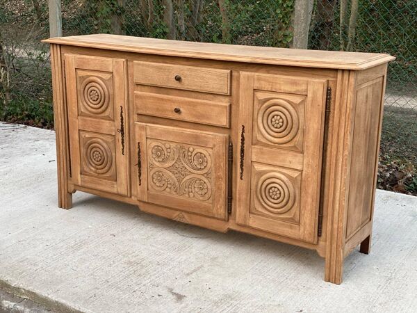 Buffet 2 corps de style breton en chêne massif brut, rénové