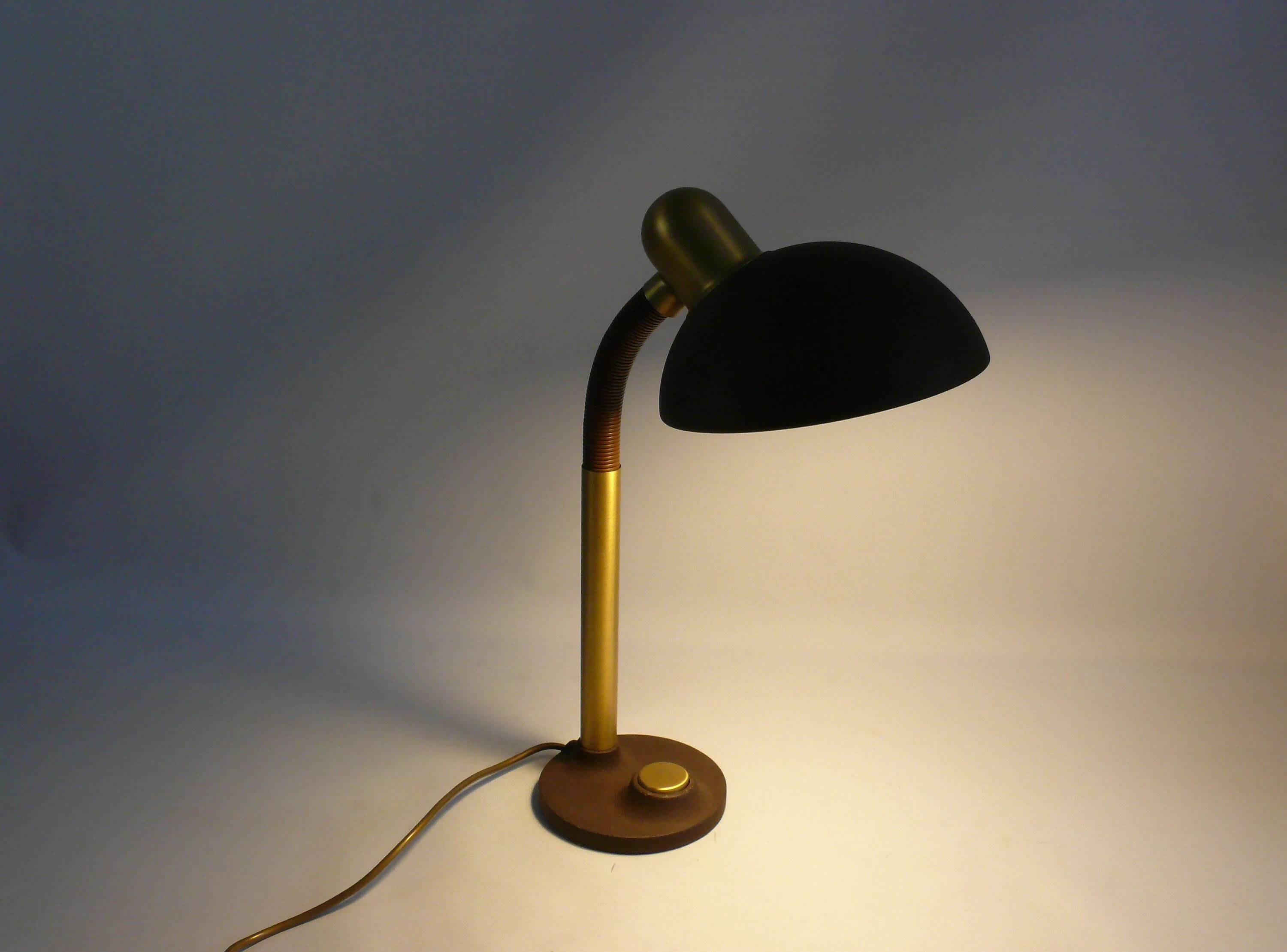 Grande lampe de bureau à col de cygne, design classique Hillebrand - années 1970
