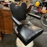 Barber's armchair