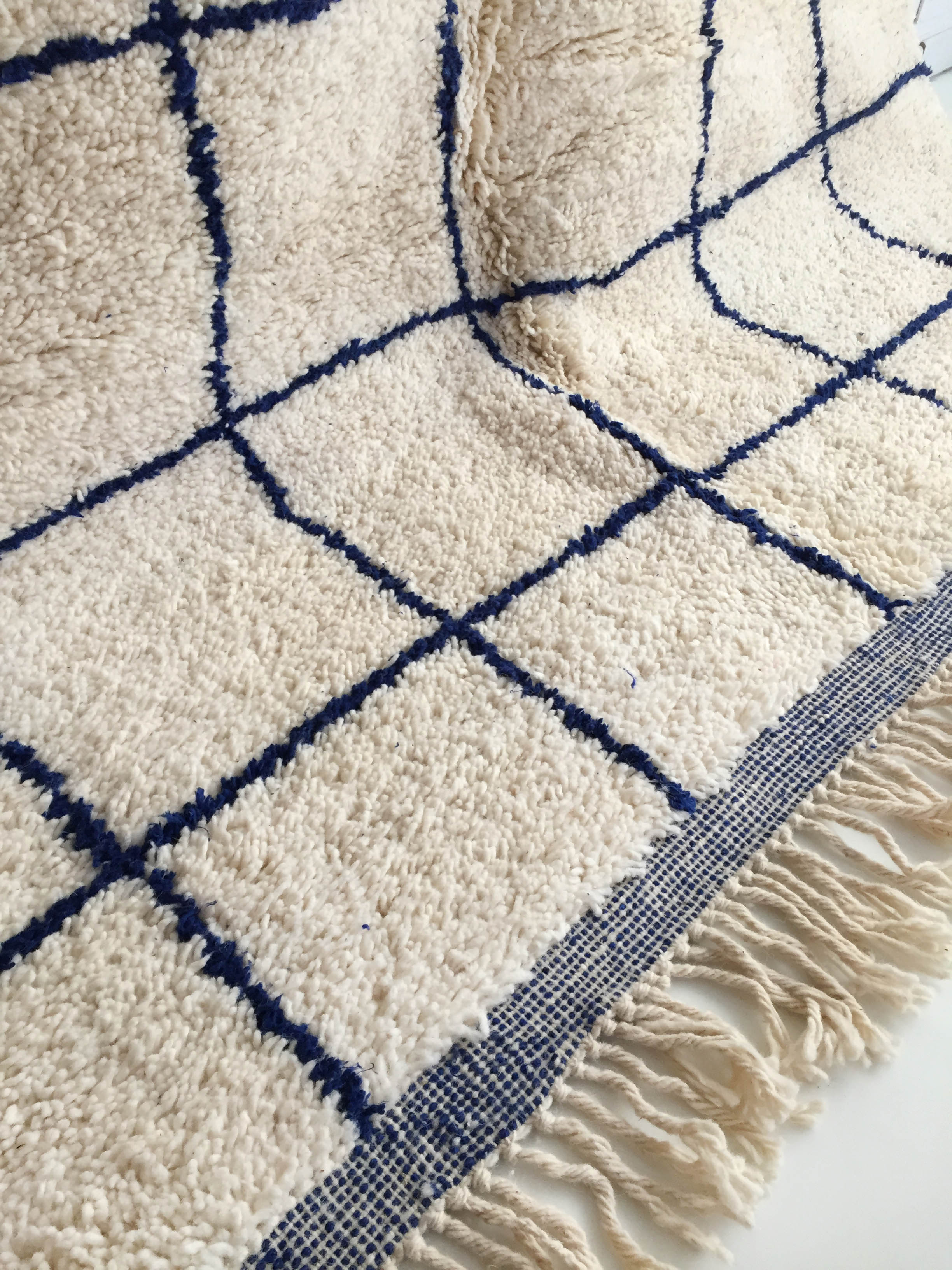 Moroccan Berber carpet Beni Ouarain ecru with largeelle blue checkered 302x190cm