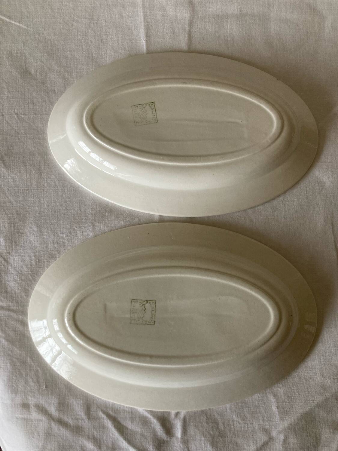 Salins Ramekins, Passy service