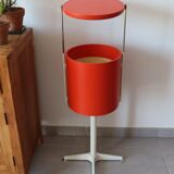 Vintage hairdresser orange year 60