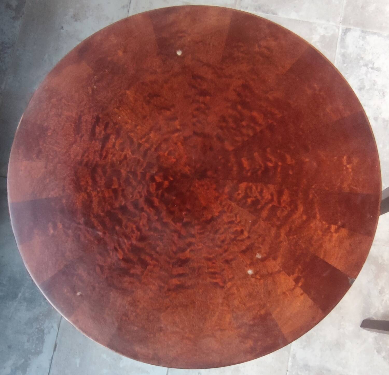 Pair of antique Art Deco pedestal tables, end tables, side tables