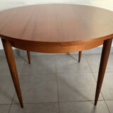 Scandinavian round teak dining table from the 60s extendable