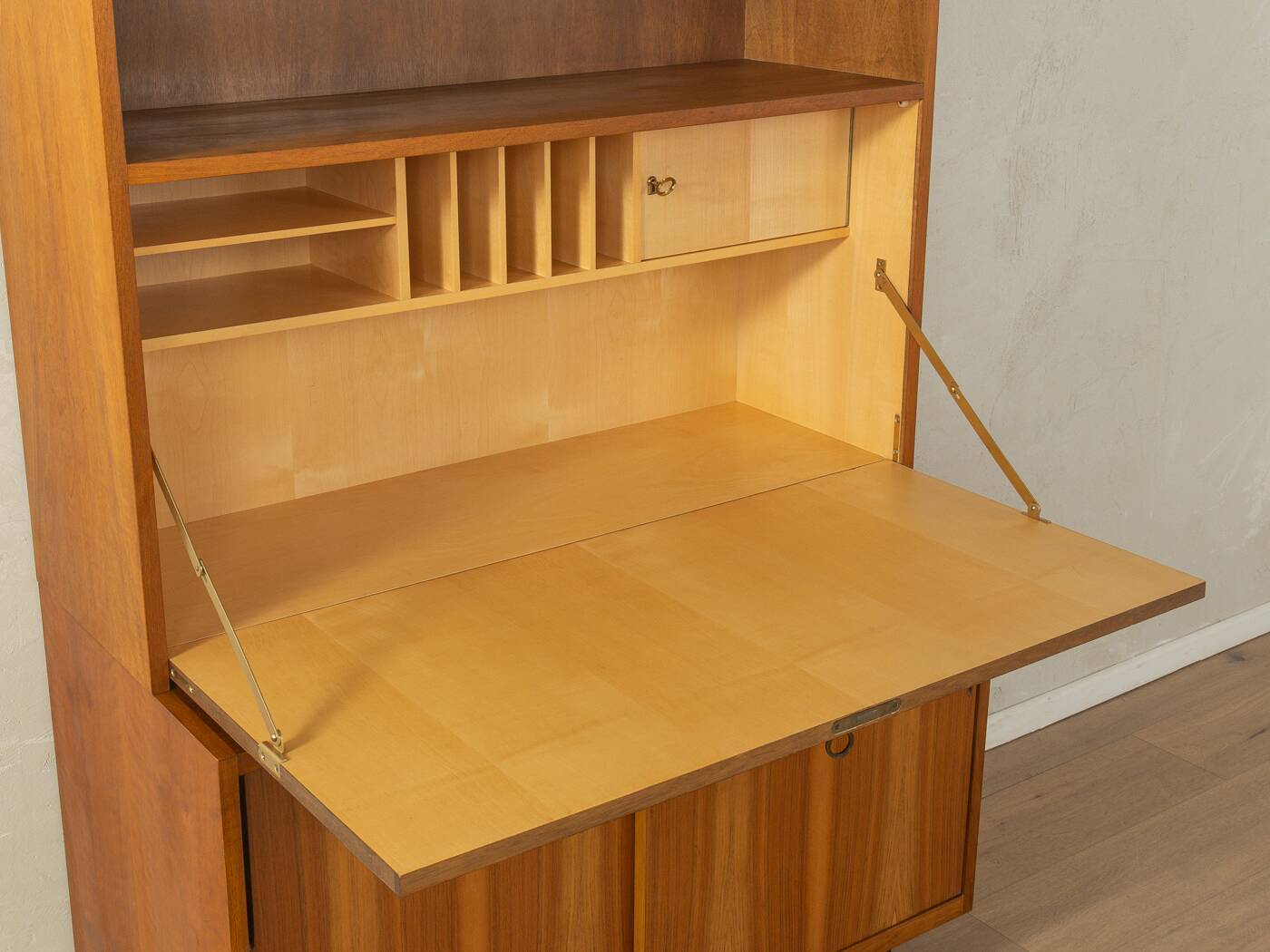 1950s bureau, vintage