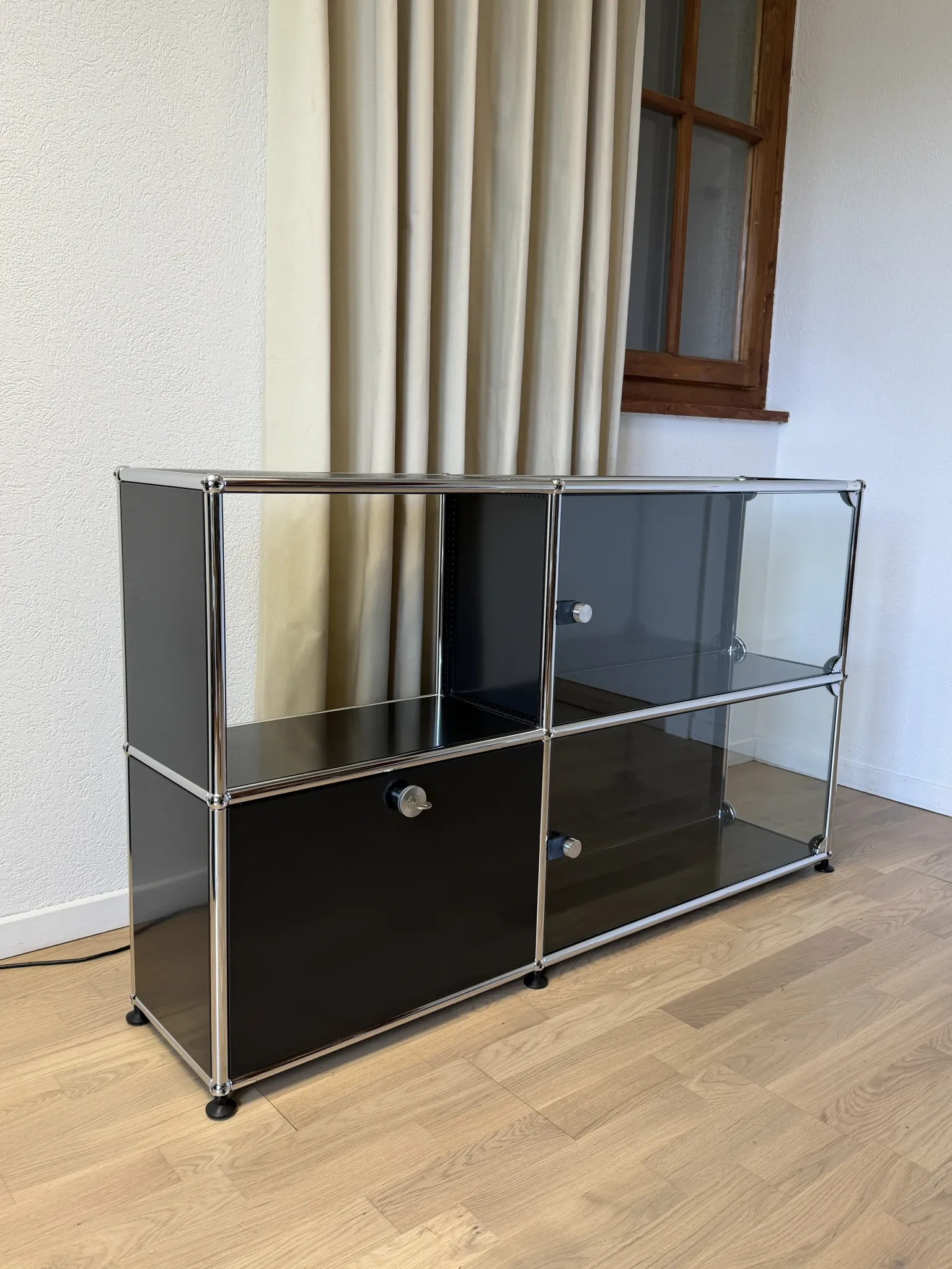 USM Haller commode in Graphite Black
