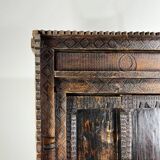 Afghan door in carved wood from the late 19th century with Palace Temple framing.