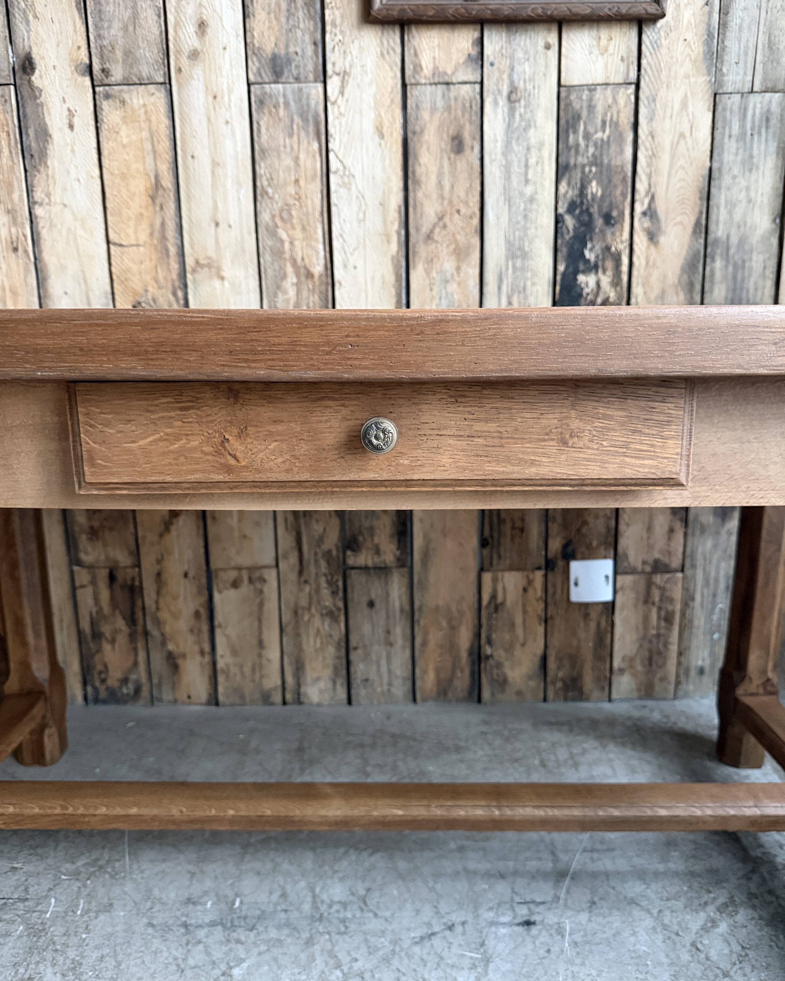 Vintage oak farmhouse table (renovated)