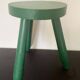 Tabouret trépied peint