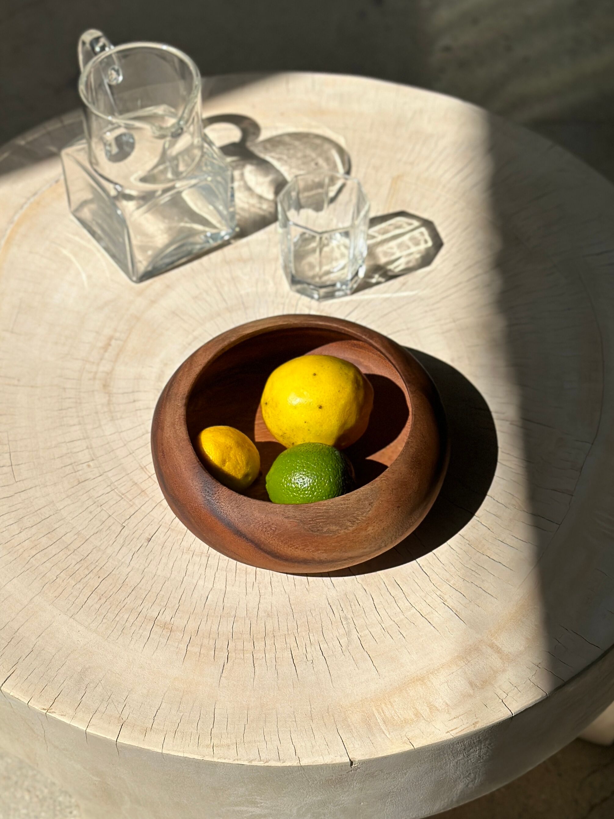 Bowl or monoxyl teak cut d:25.5