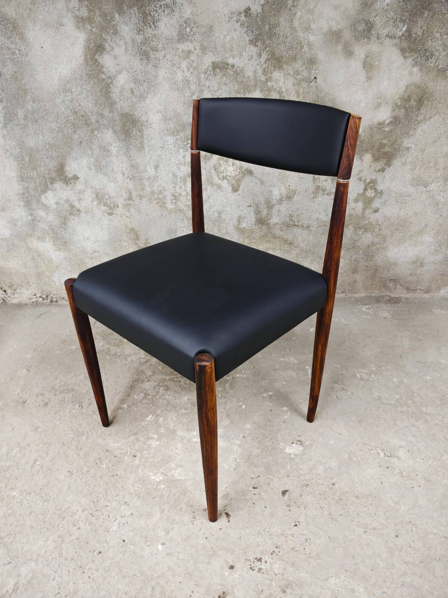Paire de chaises salle à manger MCM palissandre cuir Danemark 1960