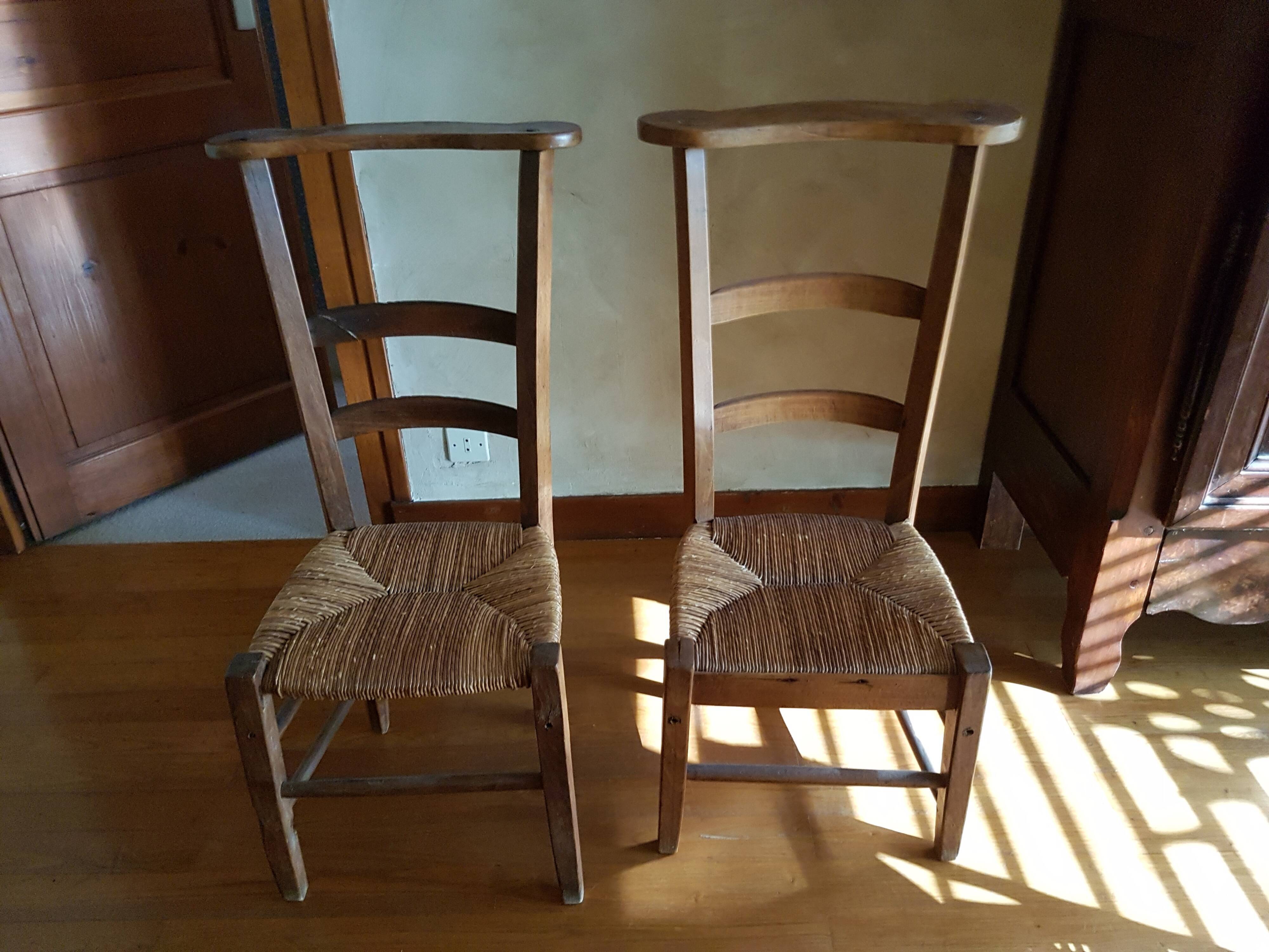 Pair of prie-dieu